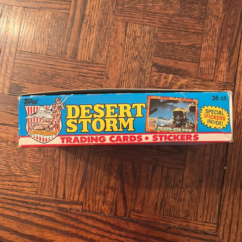 1991 Topps Desert Storm Trading and Picture Cards - Picture 5 of 7